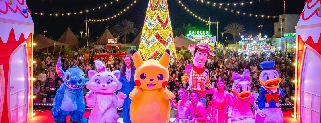 Festive evening tour of Arrecife Christmas Fair and markets
