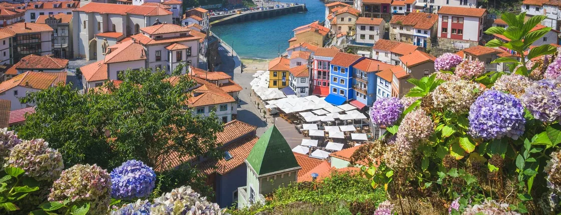 Day trip to Luarca, Cudillero and Aviles from Oviedo