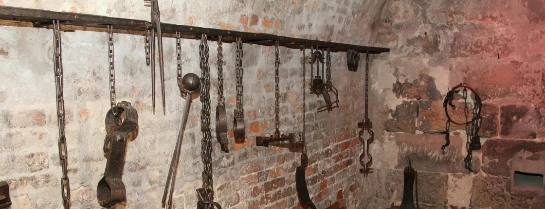 Guided Tour in English to The Medieval Dungeons in Nuremberg