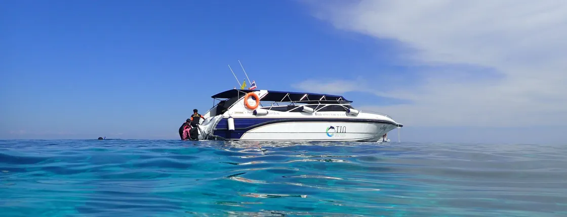 Full-day Koh Rok and Koh Haa from Koh Lanta