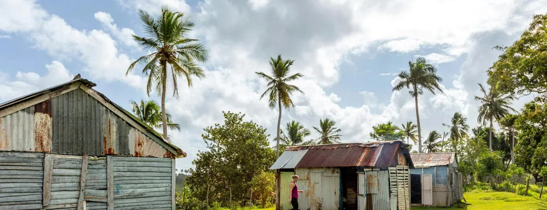 Half-day small group walking tour in the Anamuya Mountains
