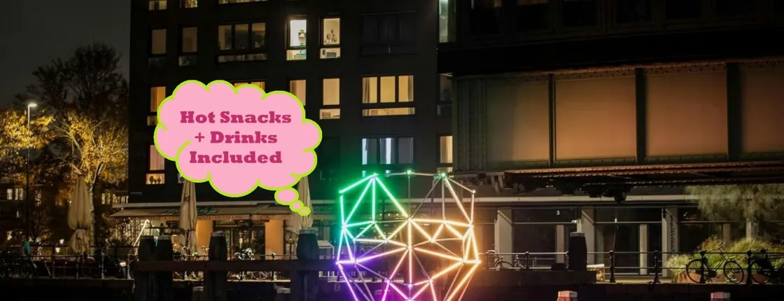 Amsterdam Light Festival cruise with hot snacks and drinks