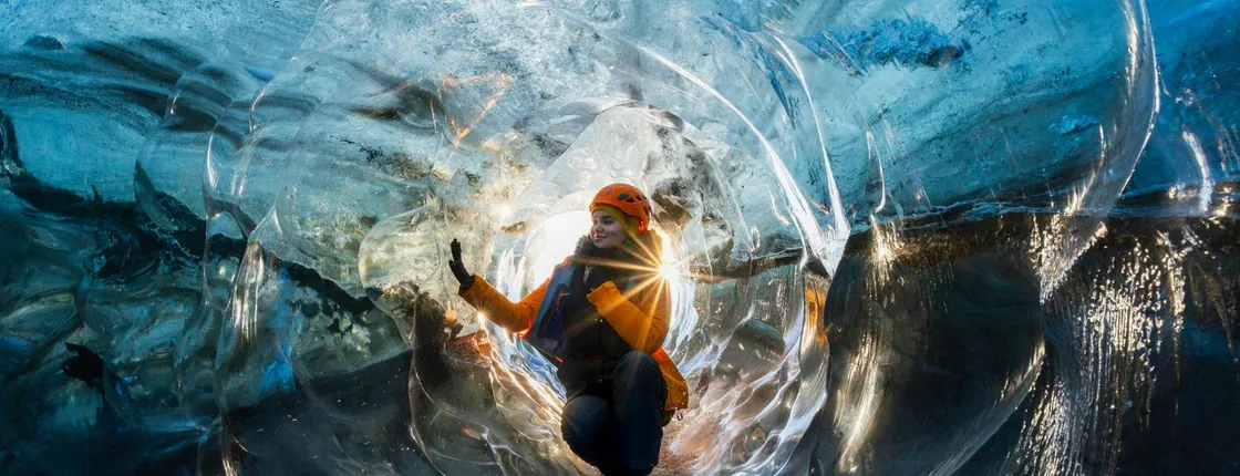 Crystal ice cave tour in Vatnajökull national park