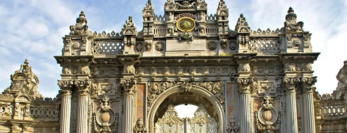 Dolmabahce Palace Entry Ticket and Audio Guided Tour with Options