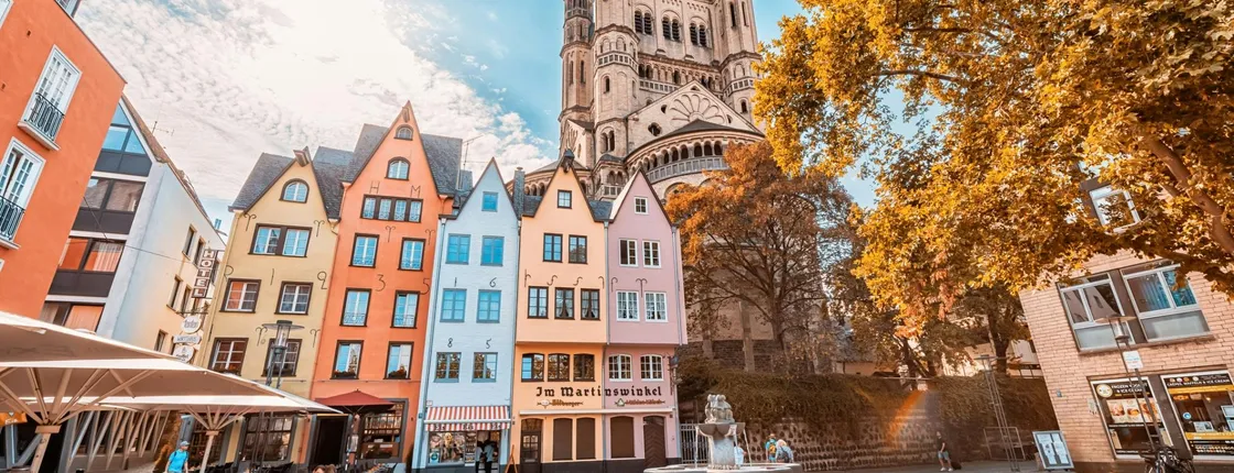Cologne audio walking tour with cathedral, landmarks and promenade