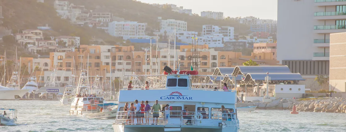 Los Cabos Arch & Lands End Fiesta Dinner Cruise