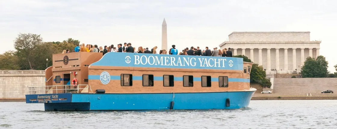 Party Yacht Cruise on the Potomac River in Washington