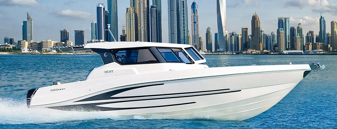 Dubai private boat trip on boat Thunder