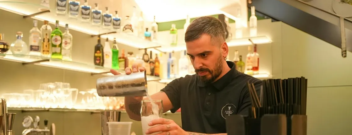 Italian cocktail experience in Naples