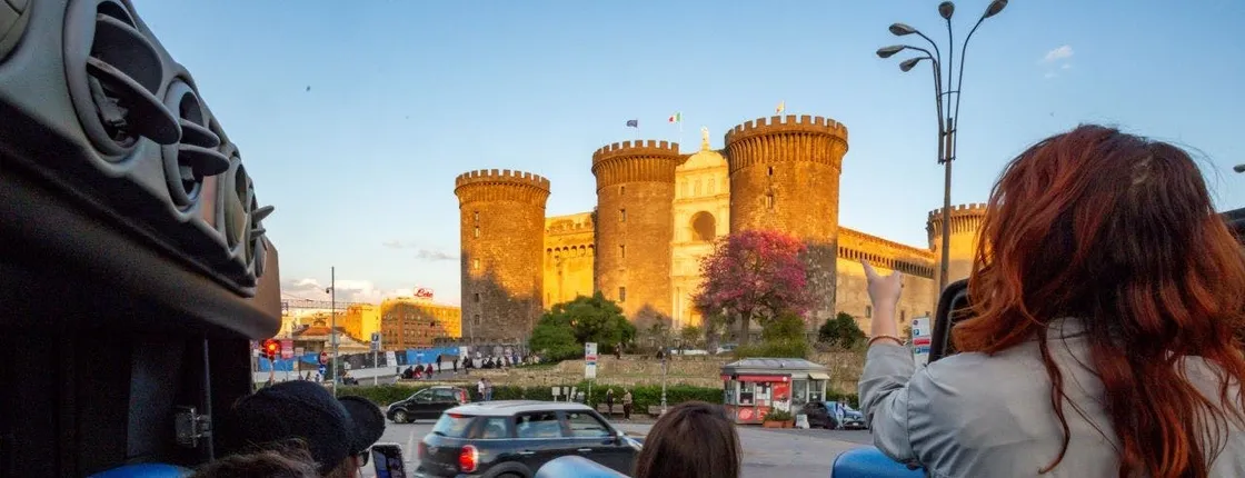 Panoramic evening tour of Naples with gourmet dinner