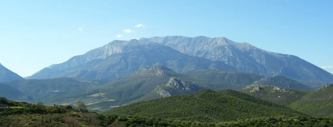 Private tour to Parnassos national park and Arachova from Athens