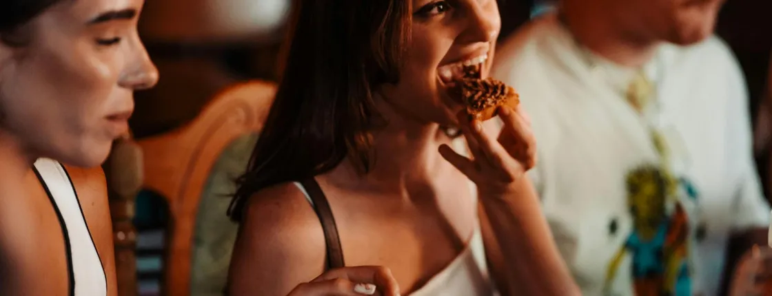 Krakow food, drinks and hidden bars tour in the Jewish Quarter