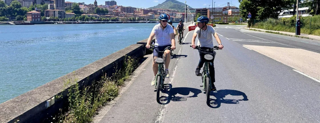 Getxo seaside e-bike tour