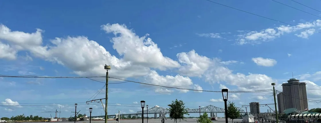 Historic tour of New Orleans French Quarter in an exploration game