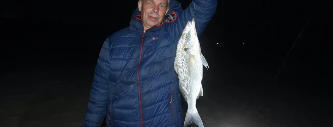Surf Casting Fishing in Sal