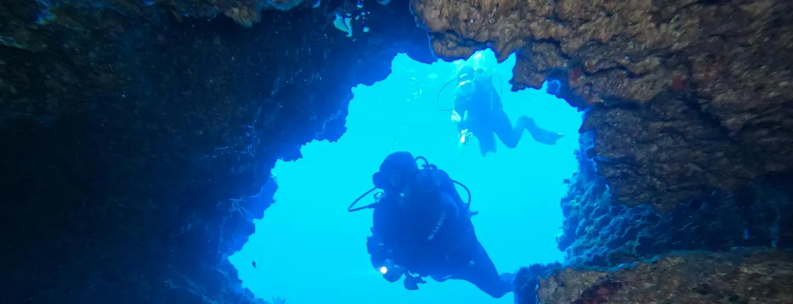 2-Day Open Water Diving Experience with Certification in Minorca