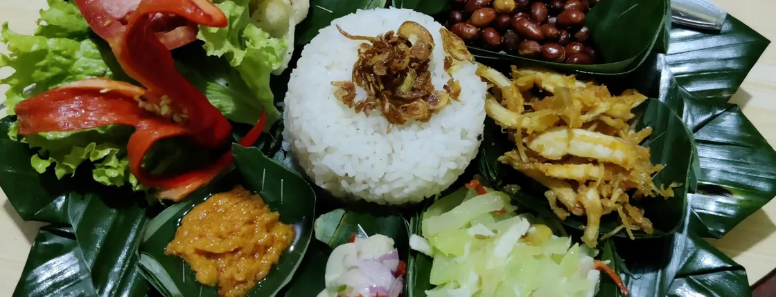 Cultural Food Experience with a Local Family in Ubud - Bali