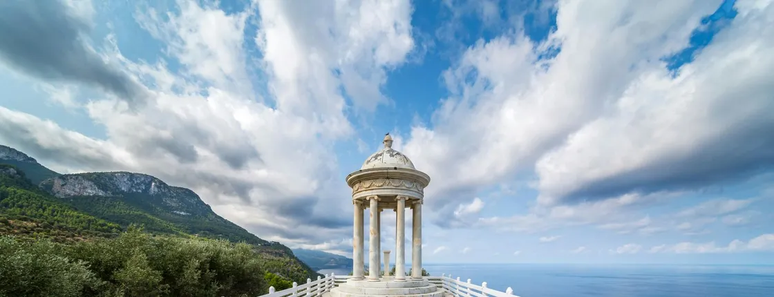 Full-day Valldemossa and Majorca west coast tour