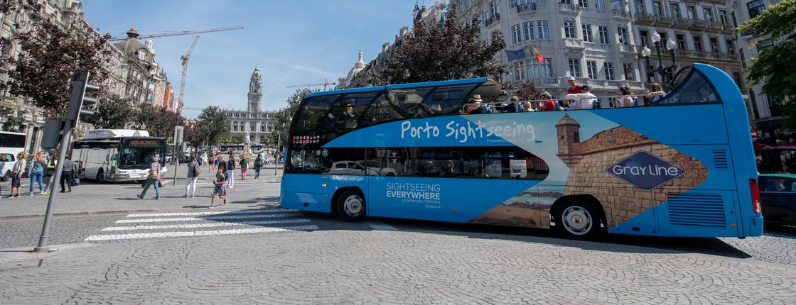 Porto 24 hours hop-on hop-off bus tour