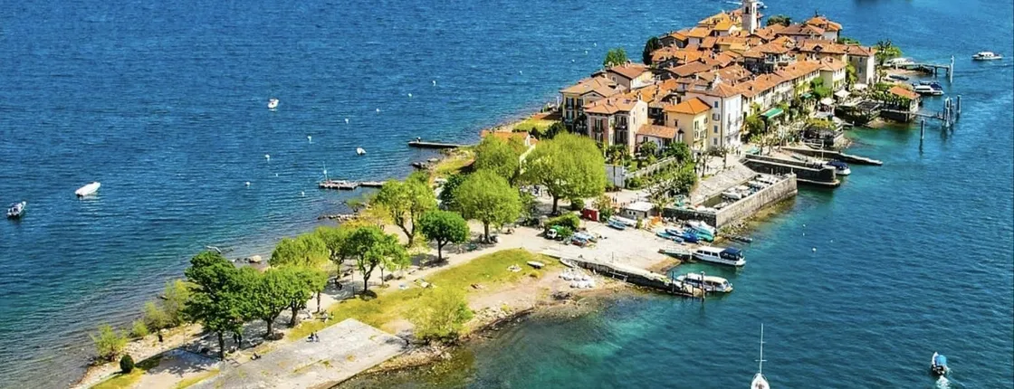 Isola Pescatori hop-on hop-off tour from Stresa