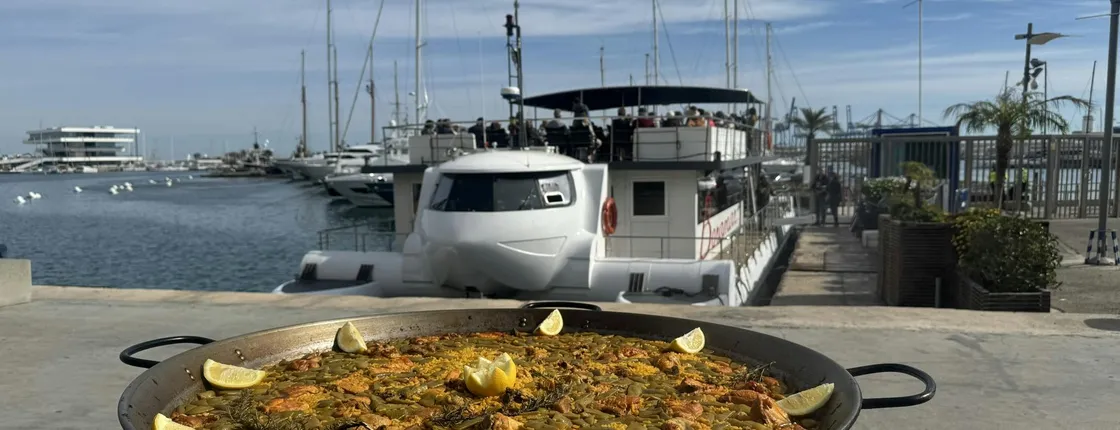Valencia catamaran tour with paella, swimming and mussel farm