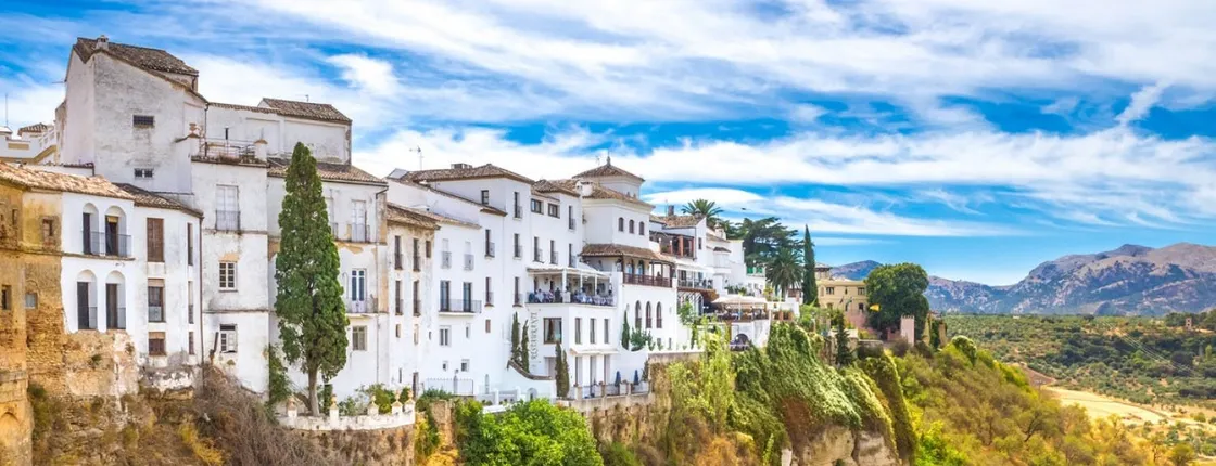 Guided tour of the white villages of Andalusia: Ronda, Grazalema and Zahara