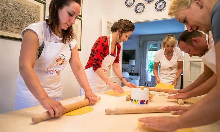 Cesarine: Small group Pasta and Tiramisu class in Treviso