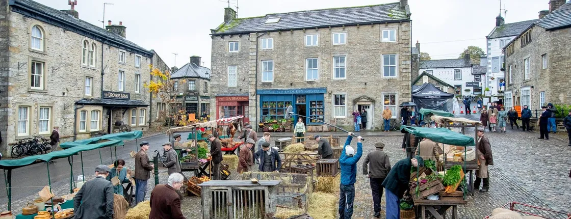 TV series All Creatures Great and Small inspired guided coach tour