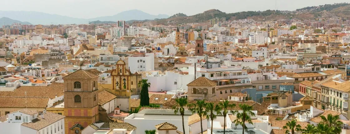 Discover Malaga on a guided tour with a local