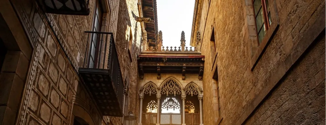 Ghosts of Barcelona exploration game and tour