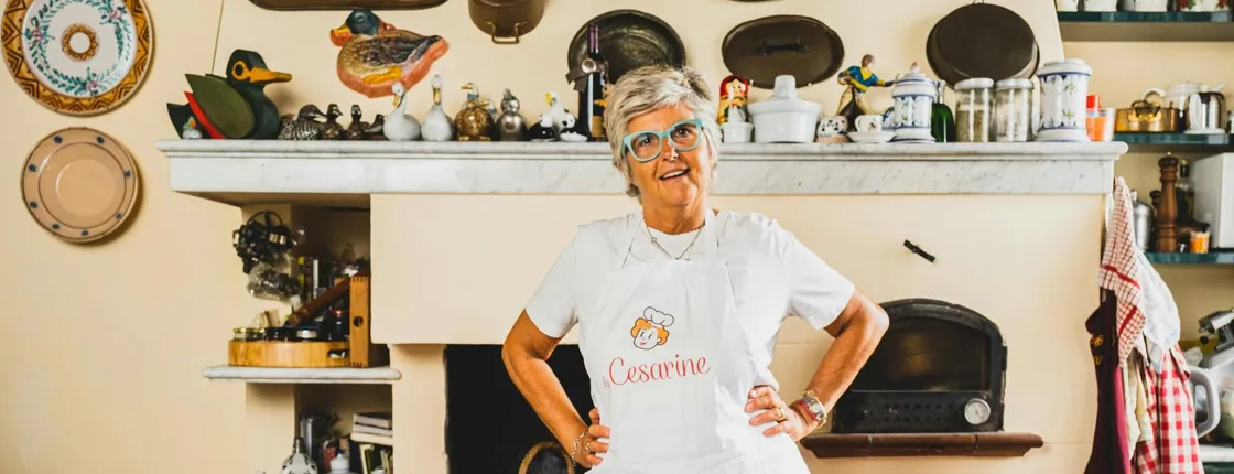 Dining Experience and Cooking Show at a Cesarina's Home in Genoa