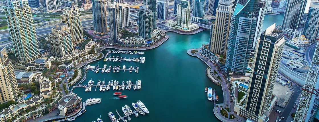 Dubai audio guide with TravelMate app