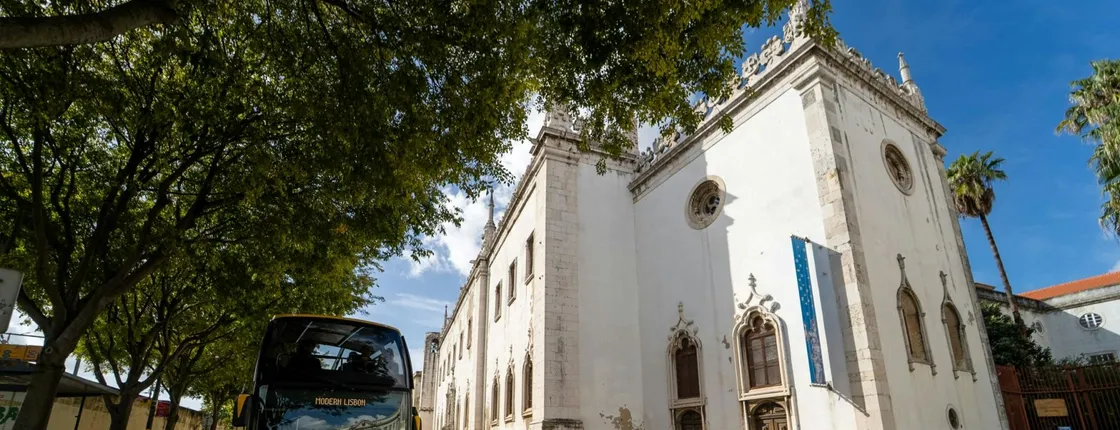 Belém and Modern Lisbon bus hop-on hop-off combined tickets