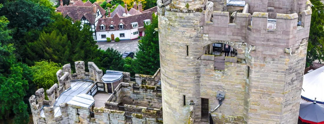 Warwick Tour App & Game