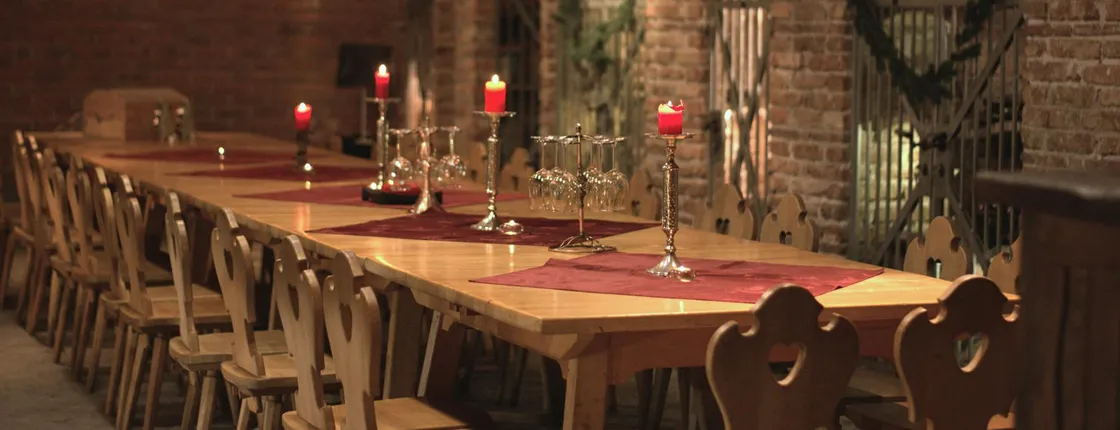 Hidden wine cellars of Vienna guided tour with wine tasting