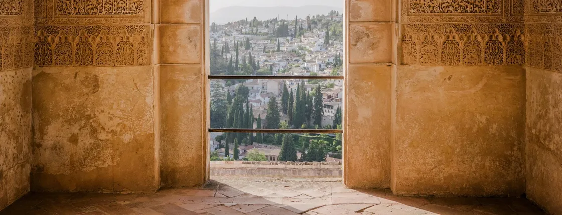 Alhambra tickets and audio guided tour