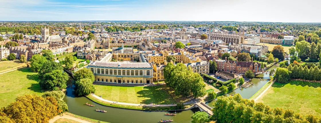 Cambridge University and city walking tour