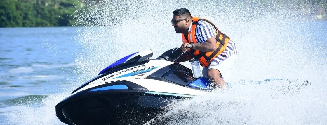 Puerto Maya Wave Runner