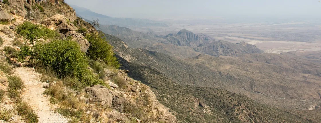 Salalah Eastern Mountains Full-Day Tour in Polish
