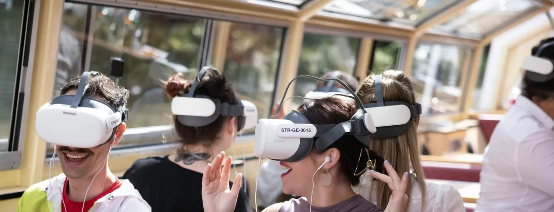 17th-century VR cruise on the canals of Amsterdam