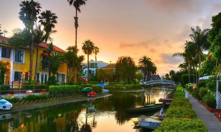 Venice Beach past and present self-guided tour