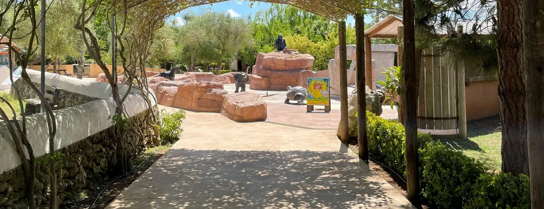 Lloc de Menorca animal park with free time at Son Bou Beach