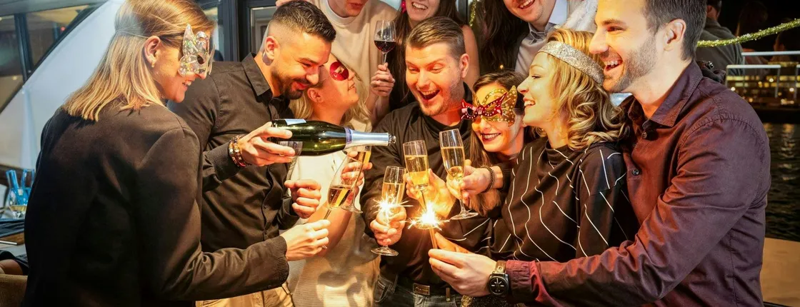 New Year’s Eve midnight prosecco cruise