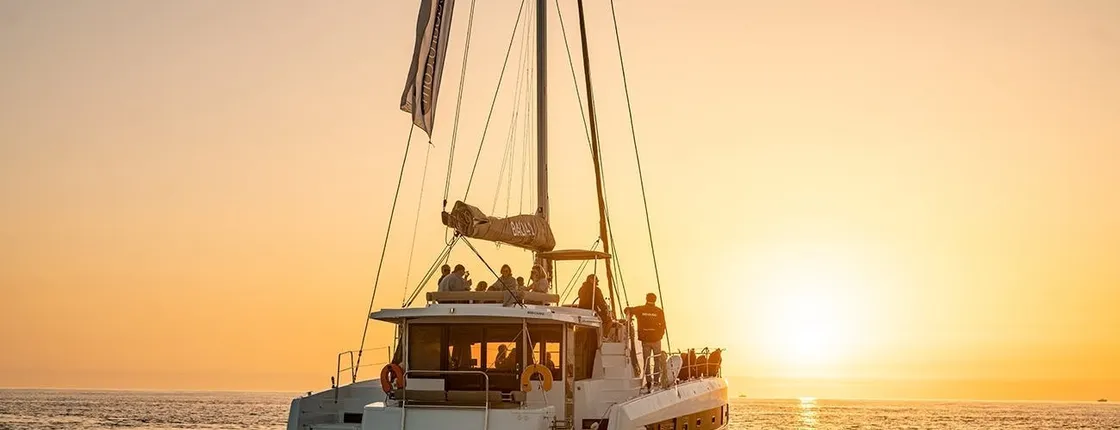 Porto Douro river cruise with Port wine at sunset