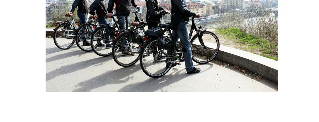 Prague bike private guided tour with pickup