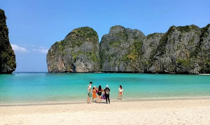 Phi Phi 4 Islands + Green Island Snorkeling Tour By Speedboat From Phuket