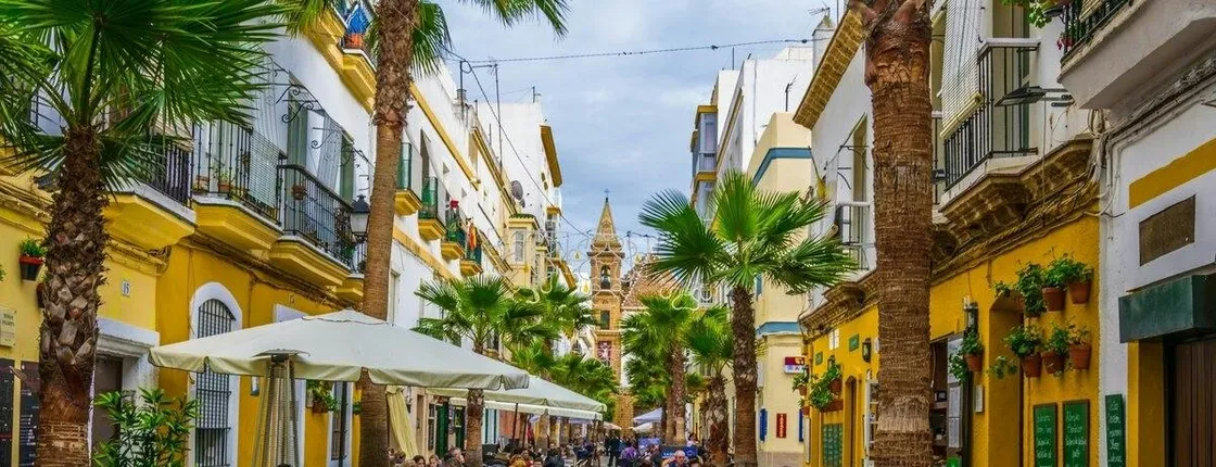 Cádiz historic city self-guided walking tour with audio app