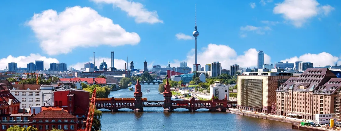 Berlin walking tour of must-see sights