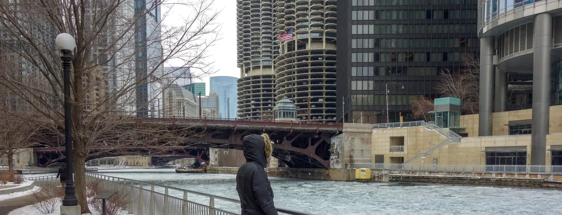 Riverwalk self-guided audio walking tour in Chicago