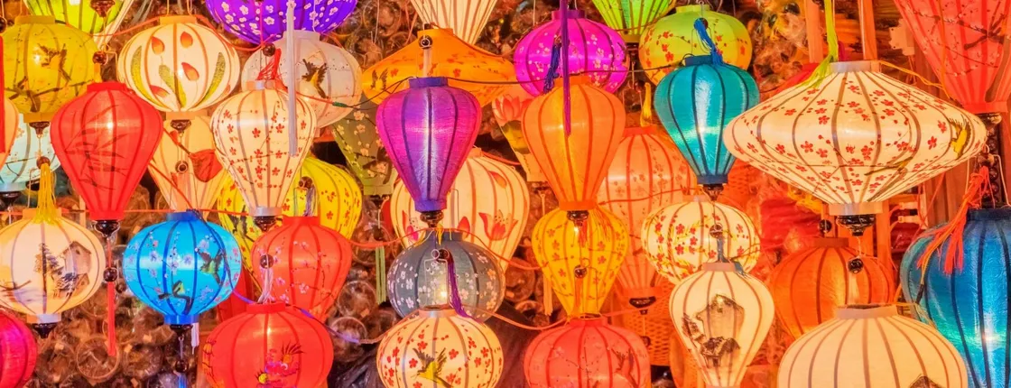1-hour lantern-making class in Hoi An